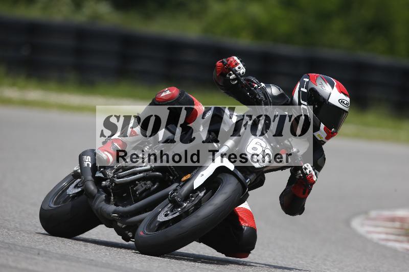 /Archiv-2024/29 12.06.2024 MOTO.CH Track Day ADR/Gruppe gelb/63